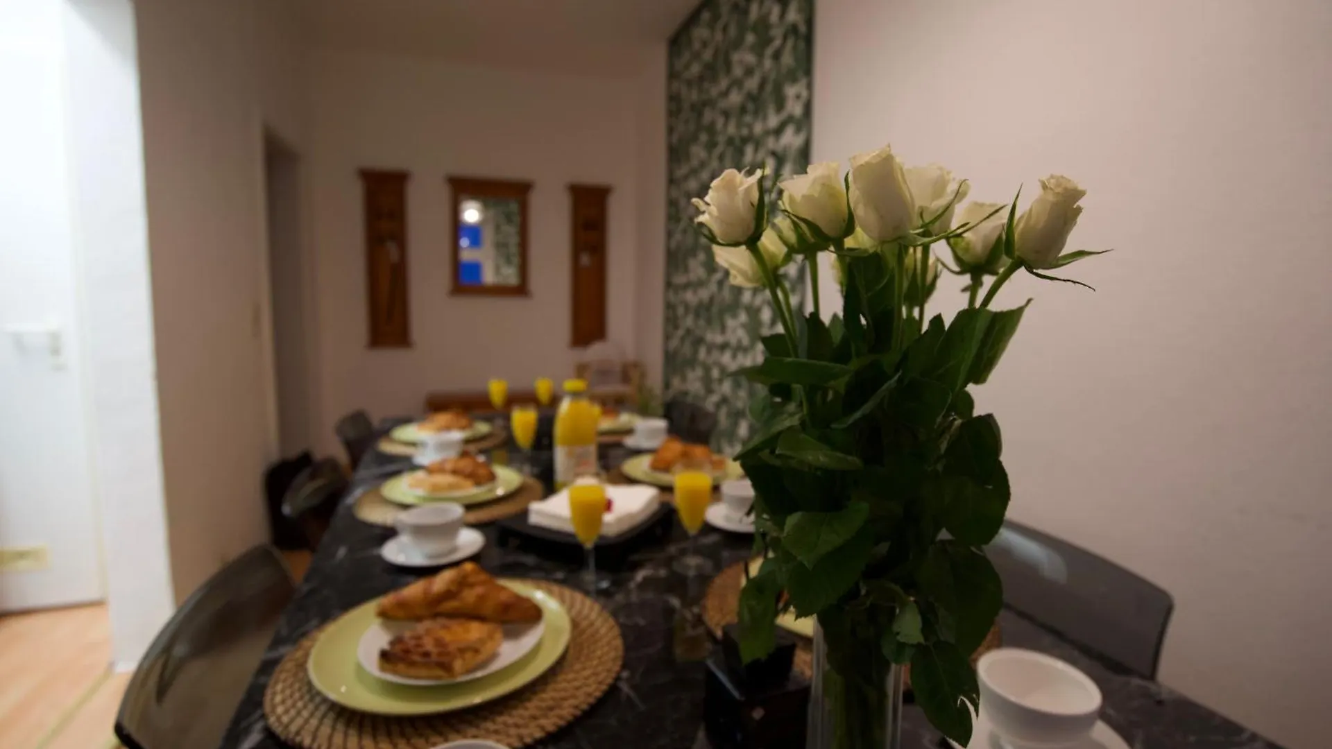 Charmantes 5-Zi-Boho: Zentrumsnah & Arbeitsbereich Lipcse Apartman